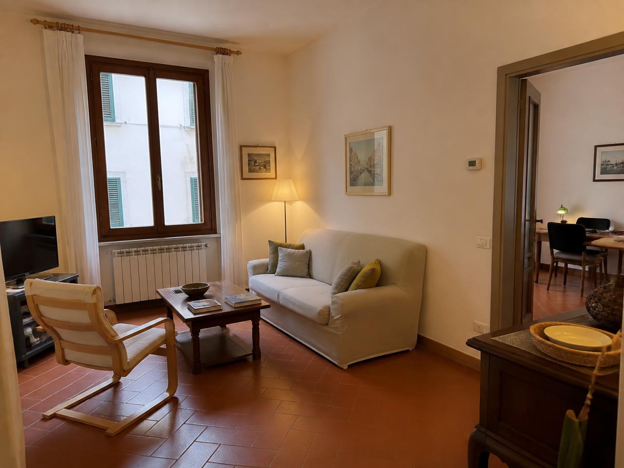 Appartamento luminoso, centro storico